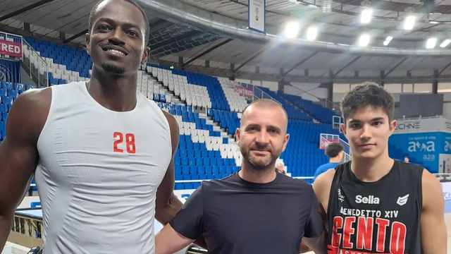 Basket, A2A Leonessa Brescia: Di Paolantonio o Calvani per la panchina...